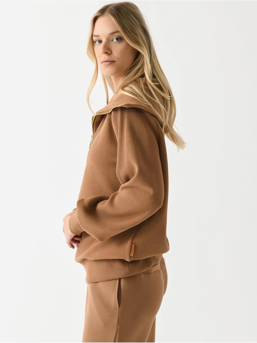 VARLEY Vine Ottoman Half Zip Sweatshirt Size medium Camel - Picture 5 of 15